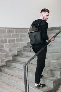 alton-backpack-men-2